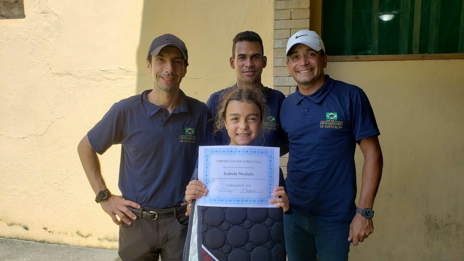 Isabela Stoduto — Imprensa